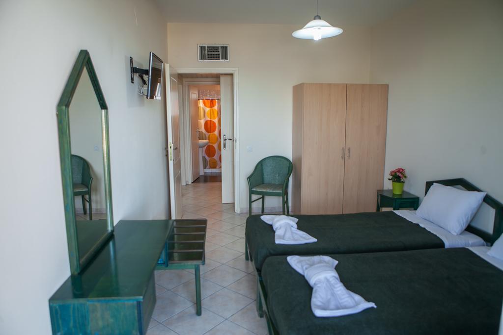 Iliana Apartments Tolo Exterior photo